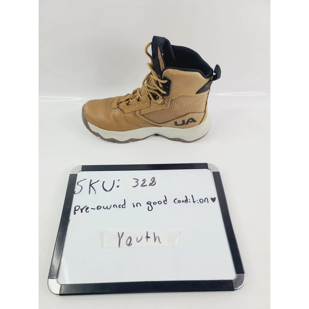 Under Armour Synthetic & Textile Hiking Boots Unisex Youth Boys Size 5 Tan Color